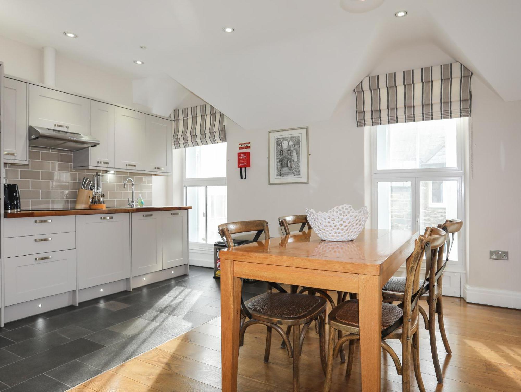 Harlech Apartments - Efnisien Екстер'єр фото