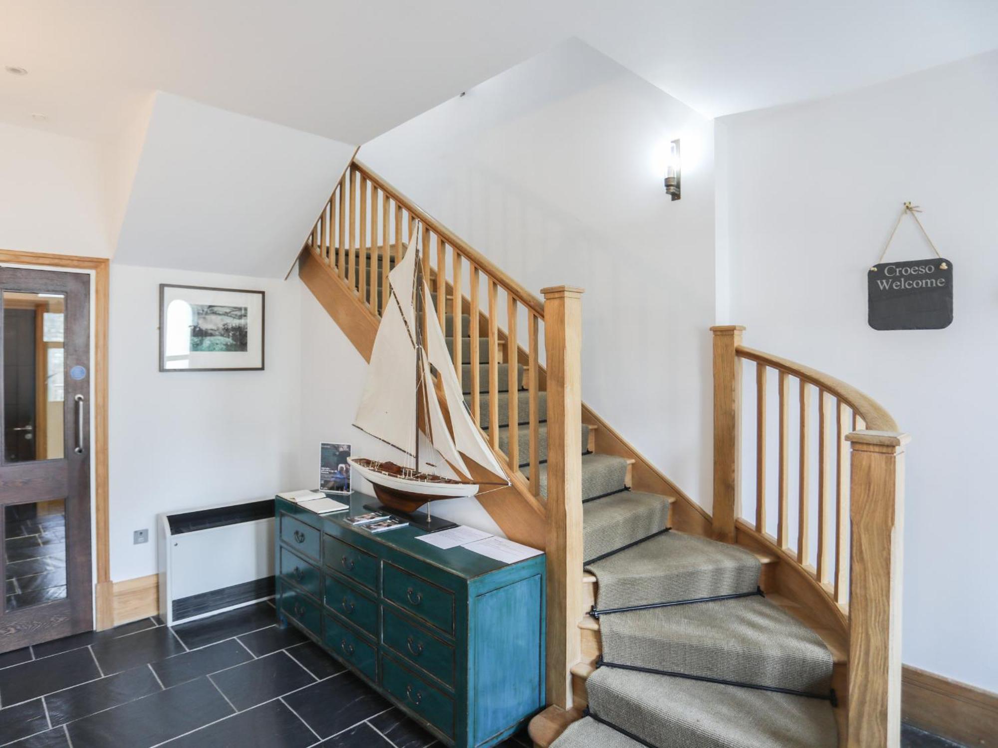 Harlech Apartments - Efnisien Екстер'єр фото